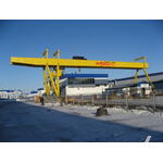 Double-girder gantry cranes